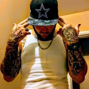 Meet your Posher, Shane